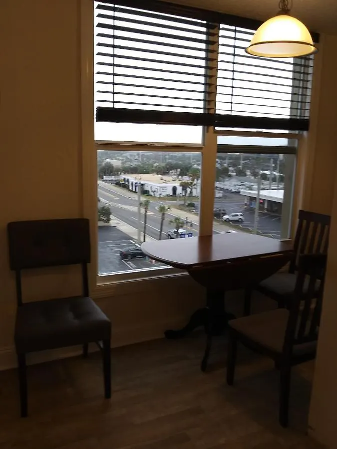 Oceanside Studio Daytona Beach Shores